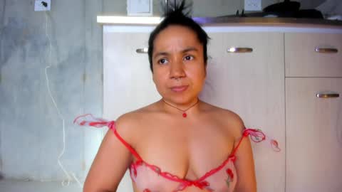 Chiara fustox online show from 17, 5, 2026