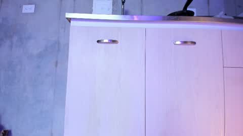 Chiara fustox online show from 23, 7, 2026
