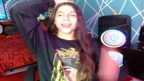 chico_explosivo online show from 15, 11, 2025