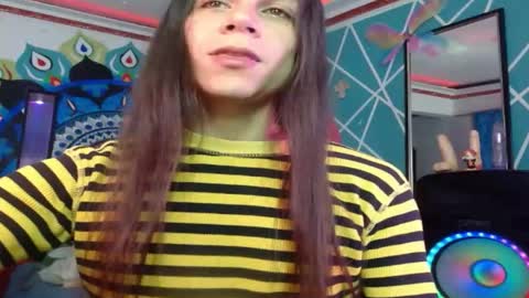 Snapshot of chico_explosivo chatting on 2, 5, 2026 chico_explosivo online show from 2, 5, 2026