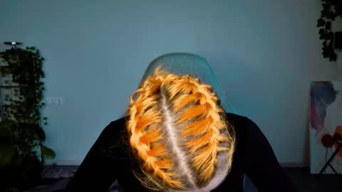 Bella online show from 10, 11, 2025