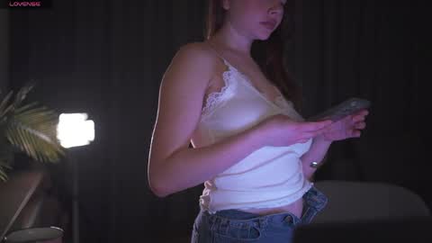 chillwithstacy online show from 28, 4, 2026