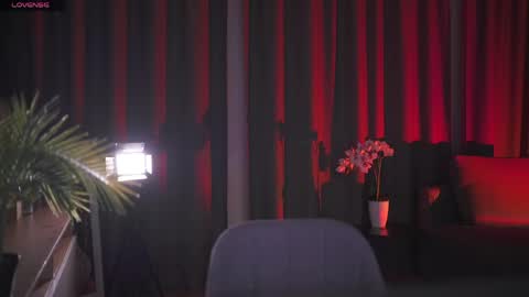 Snapshot of chillwithstacy chatting on 12, 5, 2026 chillwithstacy online show from 12, 5, 2026