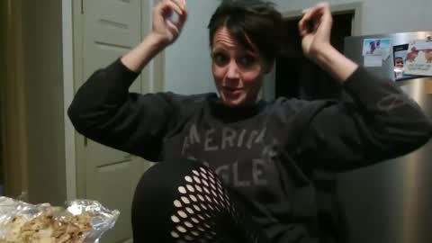 Snapshot of chinacove chatting on 8, 3, 2026 ChinaCove online show from 8, 3, 2026