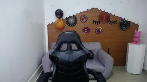 Kelly online show from 16, 10, 2025