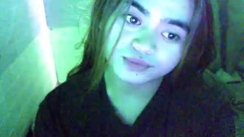 chinny_fuckdoll online show from 21, 4, 2026