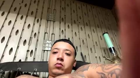 Snapshot of chino880172 chatting on 9, 11, 2025 CHINO online show from 9, 11, 2025