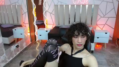 chipi_tay online show from 3, 10, 2025