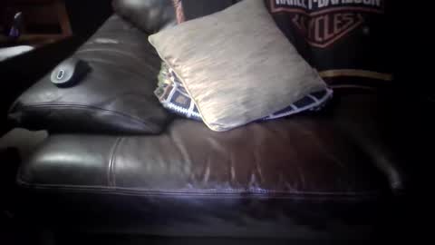 Snapshot of chippy70 chatting on 10, 1, 2026 chippy70 online show from 10, 1, 2026