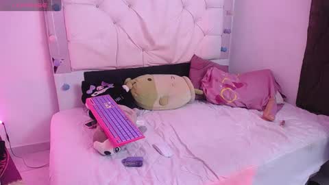 Snapshot of chiquibumbun chatting on 26, 2, 2025 sophia online show from 26, 2, 2025