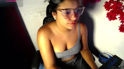 Snapshot of chleo_rosse chatting on 14, 6, 2026 chleo_rosse online show from 14, 6, 2026