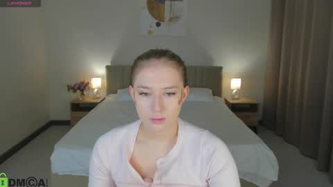 Snapshot of chloe_alba chatting on 16, 1, 2026 Chloe online show from 16, 1, 2026