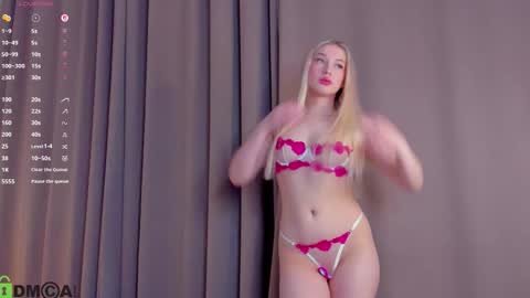 Snapshot of chloe_alba chatting on 19, 2, 2026 Chloe online show from 19, 2, 2026