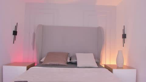 Snapshot of chloe_dee_ chatting on 16, 11, 2025 Chloe online show from 16, 11, 2025