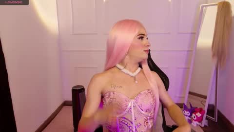 Chloe online show from 14, 11, 2025