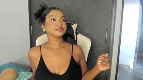 chloe online show from 28, 5, 2026