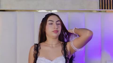 Snapshot of chloe_joness_ chatting on 24, 11, 2025 Chloe online show from 24, 11, 2025