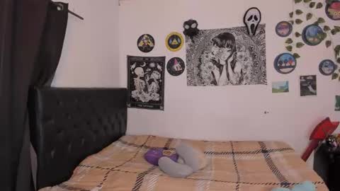 chloe_kisses online show from 30, 9, 2025