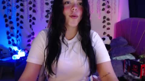  CHLOE online show from 5, 3, 2026