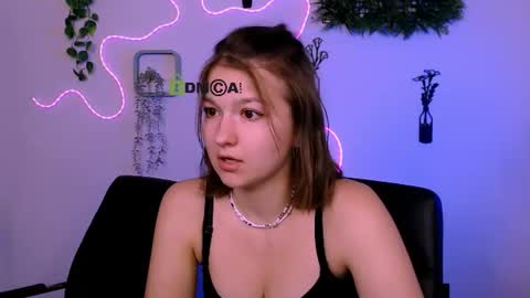 chloe_ley online show from 28, 7, 2026