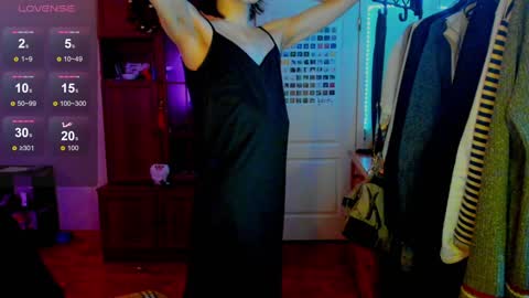 Snapshot of chloe_lorelai chatting on 3, 1, 2025 Chloe-Lorelei online show from 3, 1, 2025