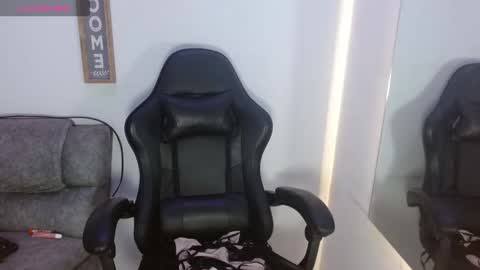 Chloe online show from 20, 11, 2025