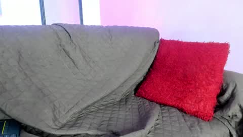 Snapshot of chloe_madisson chatting on 25, 1, 2025 chloe online show from 25, 1, 2025