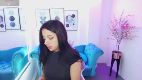Chloe  online show from 18, 6, 2026