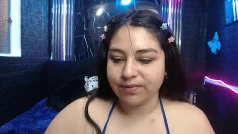 Snapshot of chloe_smith5 chatting on 6, 6, 2026 chloe_smith5 online show from 6, 6, 2026