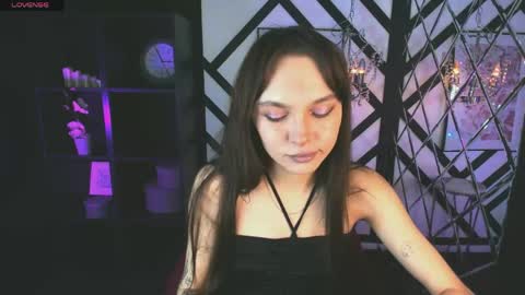 Chloe online show from 6, 5, 2026