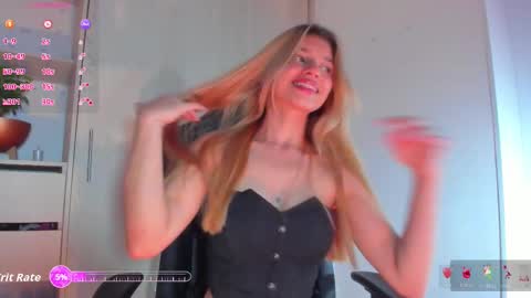 Snapshot of chloe_sweet7 chatting on 13, 11, 2025 Chloe Miller online show from 13, 11, 2025