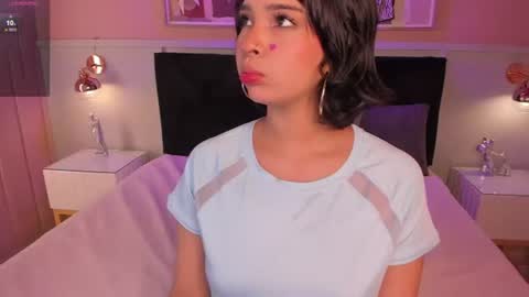 Snapshot of chloe_watson_ chatting on 11, 6, 2026 online show from 11, 6, 2026