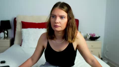 Chloe online show from 9, 6, 2026