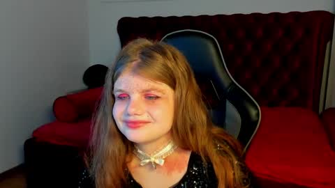 Snapshot of chloehalses chatting on 29, 4, 2026 ChloeHalses online show from 29, 4, 2026