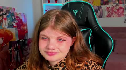 Snapshot of chloehalses chatting on 20, 5, 2026 ChloeHalses online show from 20, 5, 2026