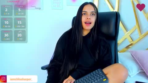 Snapshot of chloeharper_ chatting on 27, 9, 2025 Chloe Harper online show from 27, 9, 2025