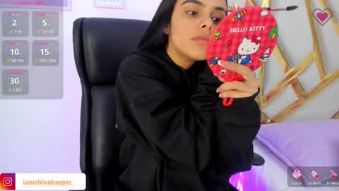 Snapshot of chloeharper_ chatting on 13, 11, 2025 Chloe Harper online show from 13, 11, 2025