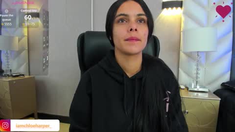  Chloe Harper  online show from 17, 12, 2025