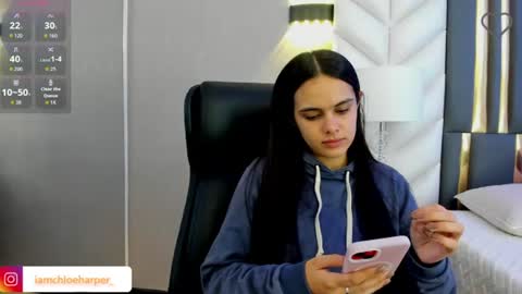  Chloe Harper  online show from 2, 7, 2026