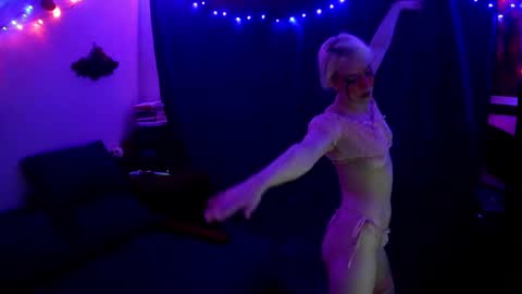 Chloekissxo online show from 2, 10, 2025