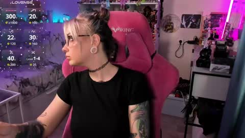 ChloeKohaku online show from 24, 4, 2026