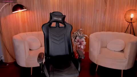 Chloe  OF chloemanson online show from 3, 3, 2025