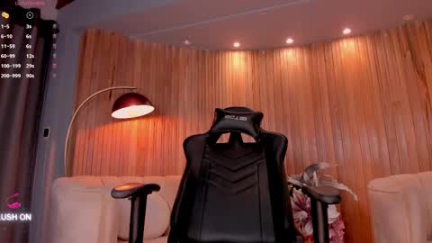 Chloe  OF chloemanson online show from 5, 3, 2025