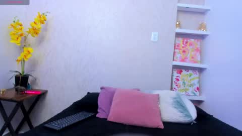 Chloe  online show from 5, 5, 2026