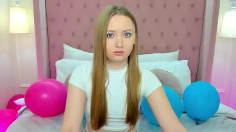 Chloe online show from 18, 10, 2025