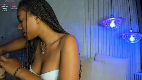 CHLOE  online show from 24, 12, 2024