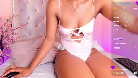 CHLOE  online show from 27, 2, 2025