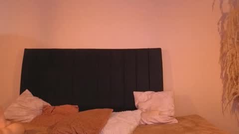 ChloeTurner  online show from 13, 12, 2025