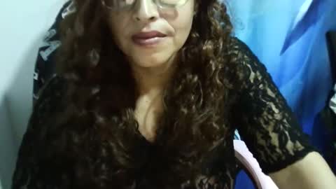 chochohot45 online show from 15, 1, 2025