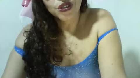 chochohot45 online show from 20, 2, 2025